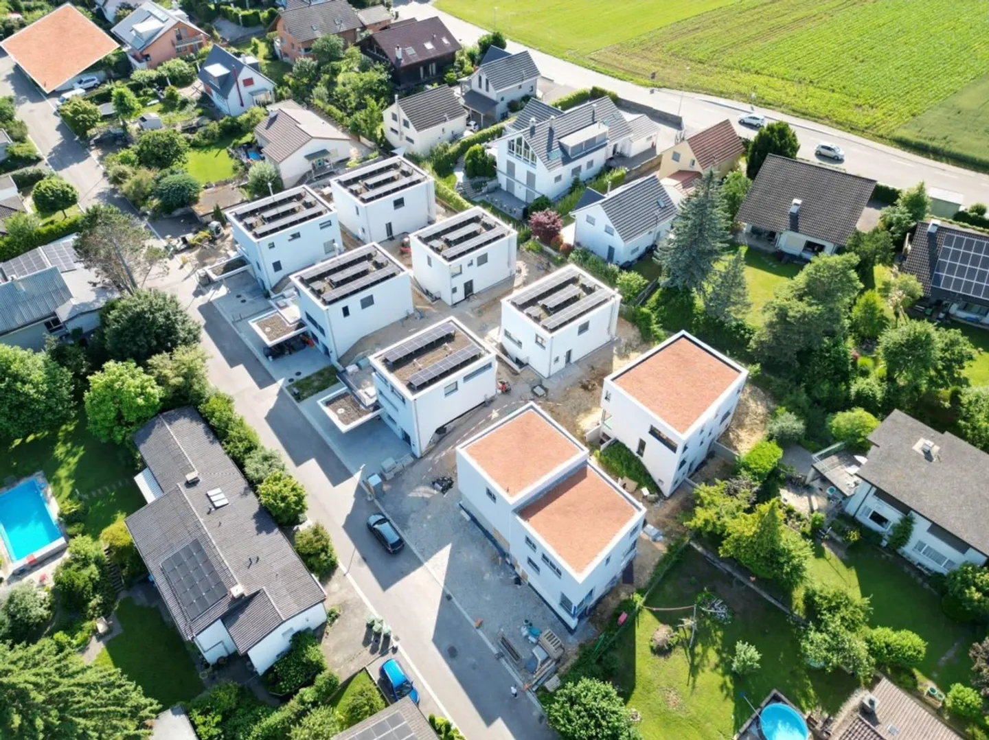 A casa nel verde eppure vicino alla città - Foto 2 di 10