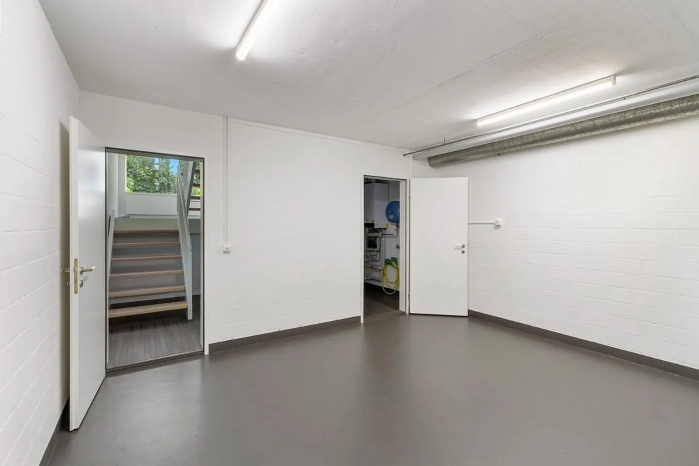 Case a schiera di 4,5 stanze appena ristrutturate - Foto 11 di 12