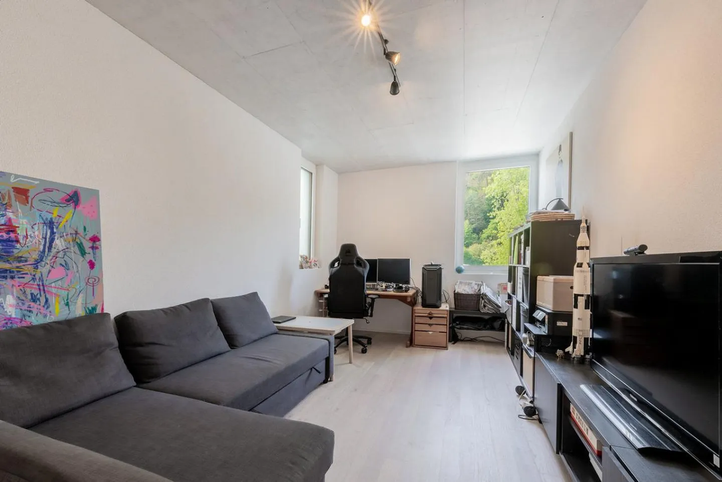 Vie urbaine sur deux niveaux – Spacieux appartement en attique en duplex - Photo 9 sur 13