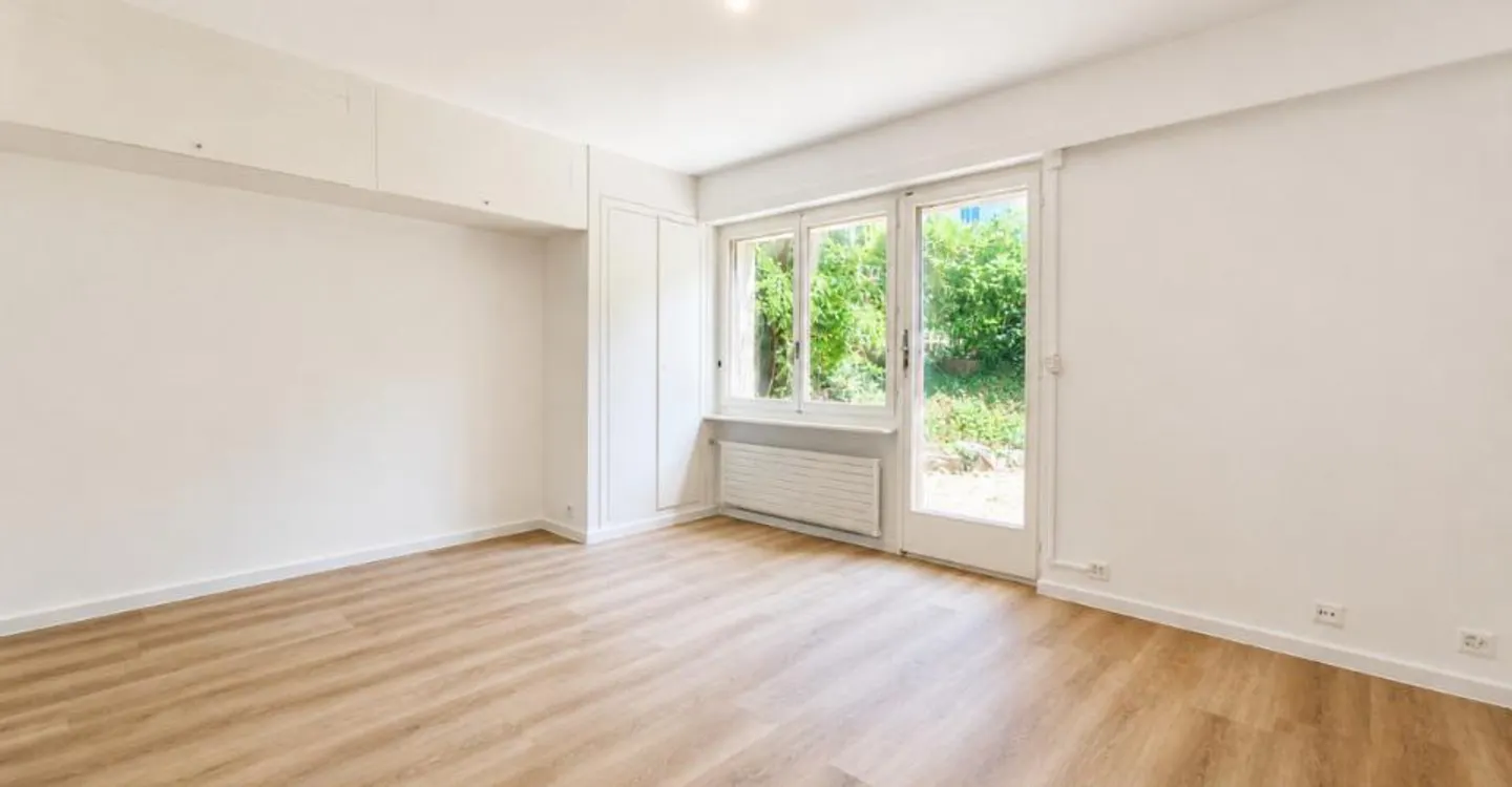 Studio renovated near the lake and the train station! - Photo 3 of 6