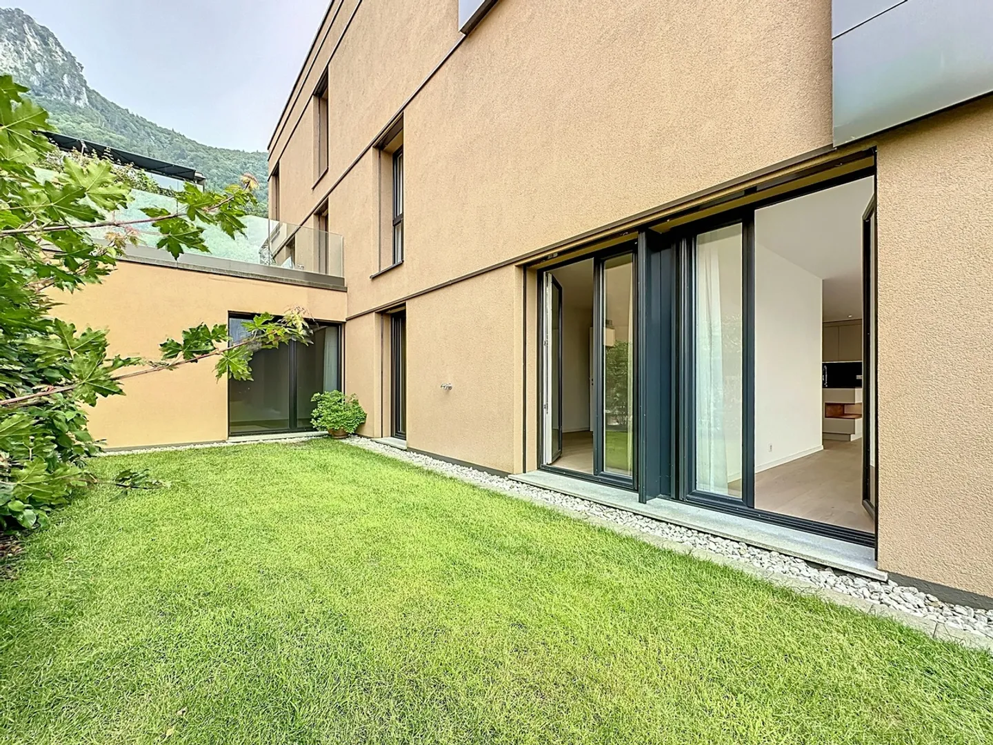 Appartamento con terrazza 4.5 stanze - Foto 9 di 12