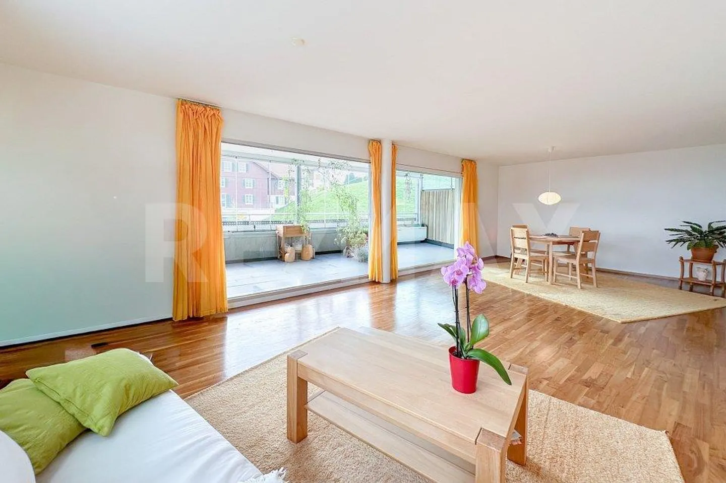 Modernes Apartment mit atemberaubender Aussicht - Foto 12 von 13