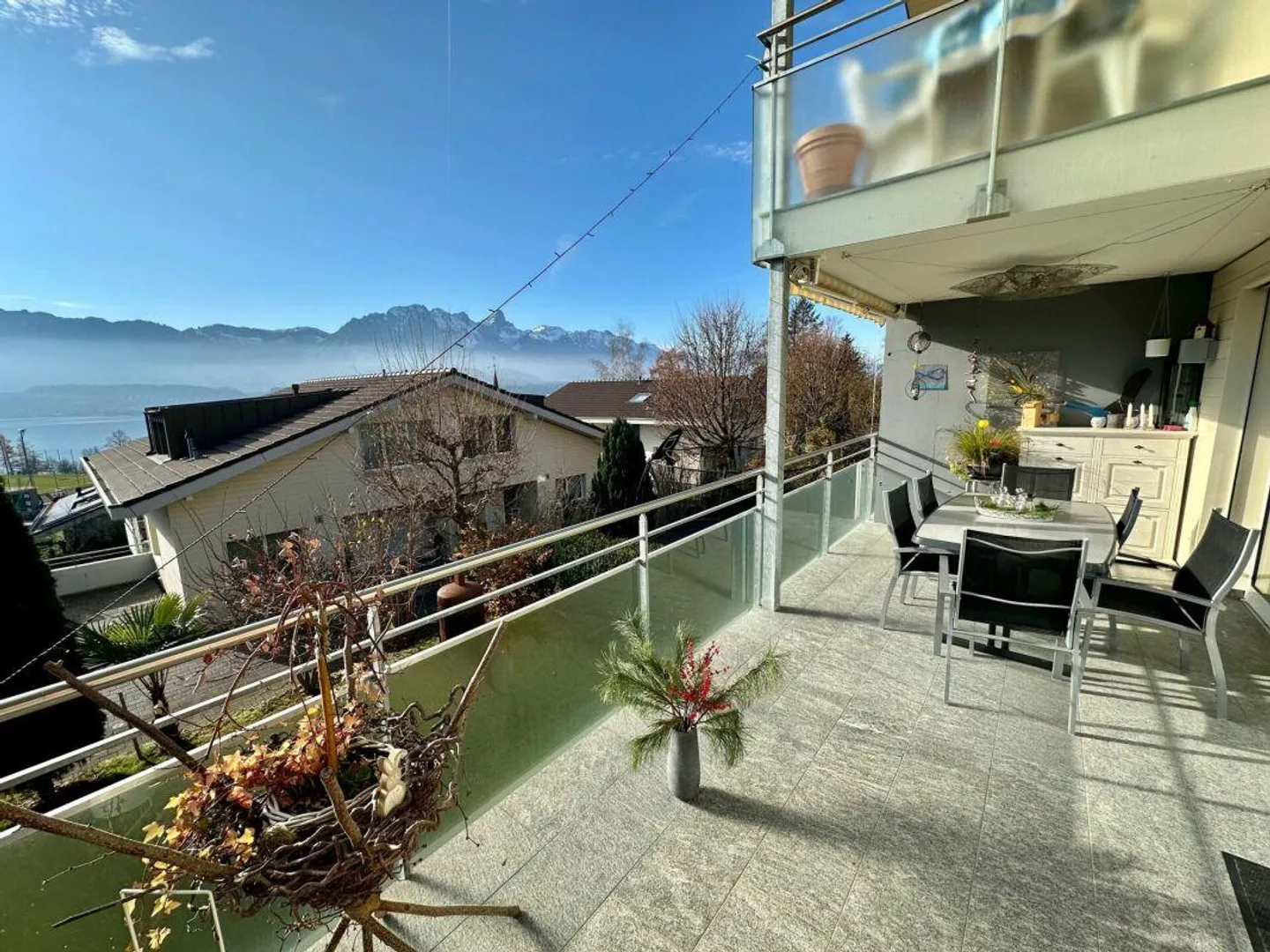 Casa bifamiliare moderna e soleggiata di 5,5 stanze a Oberhofen - Foto 13 di 15
