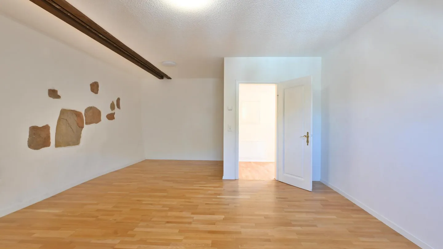 Charmante Dachwohnung in Bad Zurzach - Foto 6 von 11
