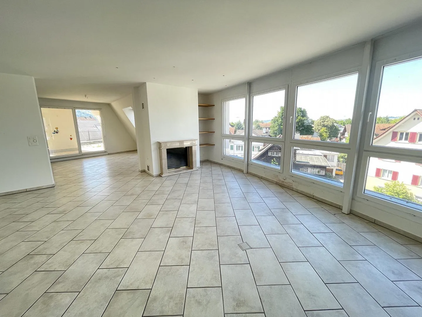 Esclusivo attico con terrazza sul tetto privata - Foto 2 di 24