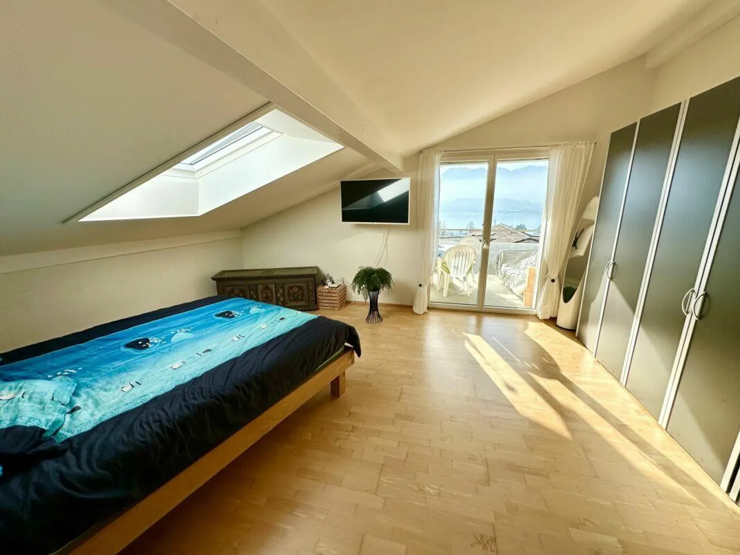 Casa bifamiliare moderna e soleggiata di 5,5 stanze a Oberhofen - Foto 10 di 15