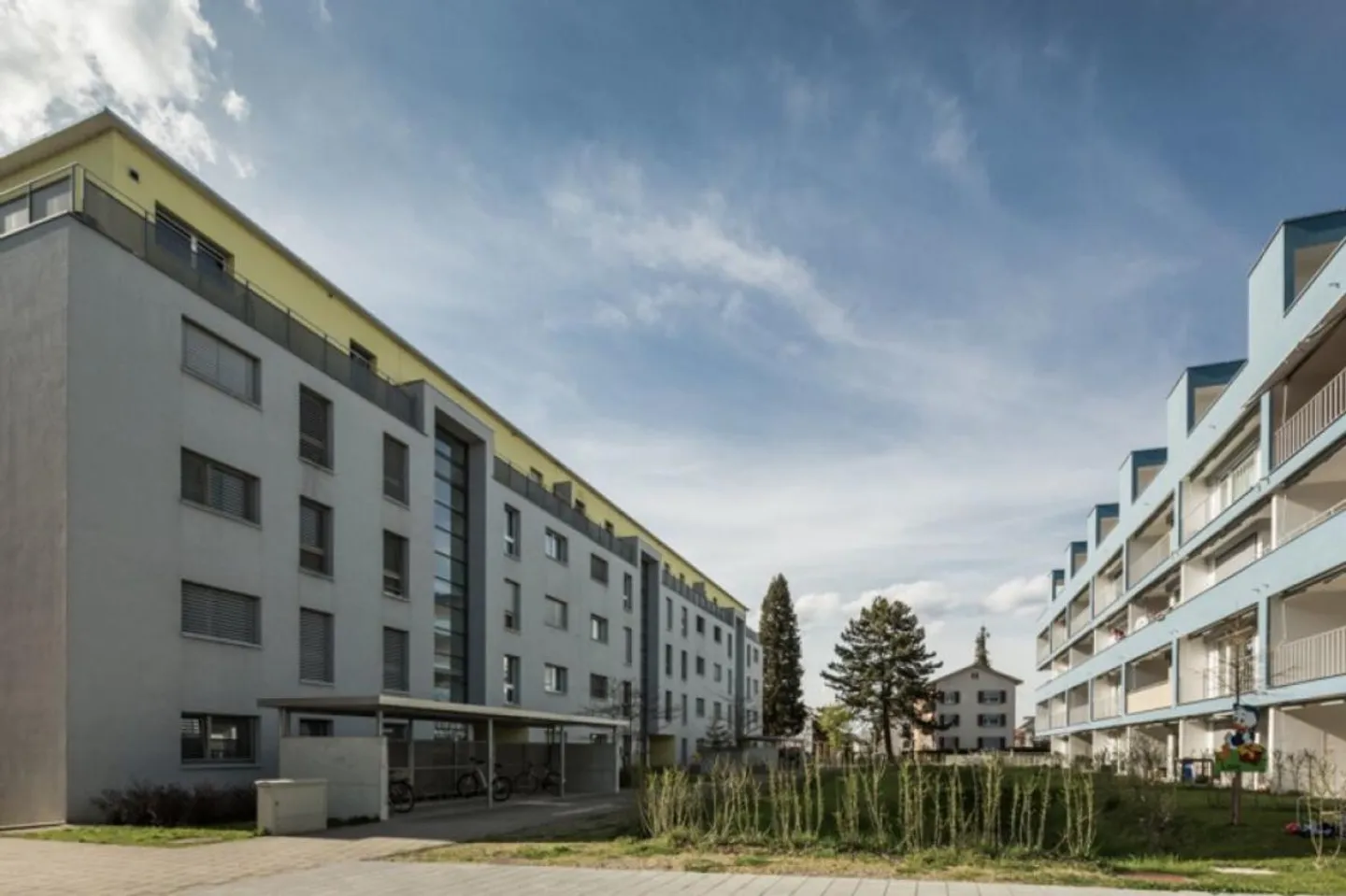 Grosszügige Wohnung in familienfreundlichem Quartier - Foto 1 von 11