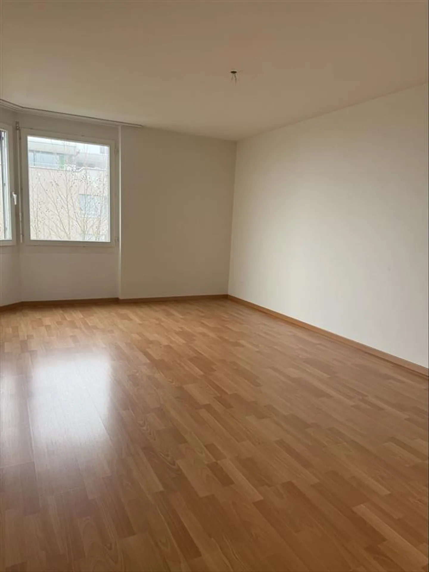 Helle 3.5-Zimmer-Attika-Wohnung an beliebter Lage - Foto 2 von 6