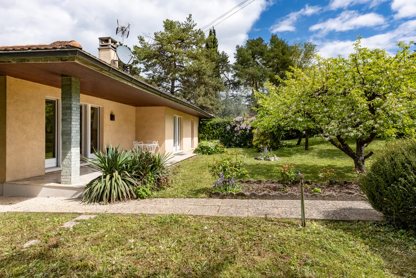 Casa indipendente - Foto 2 di 5