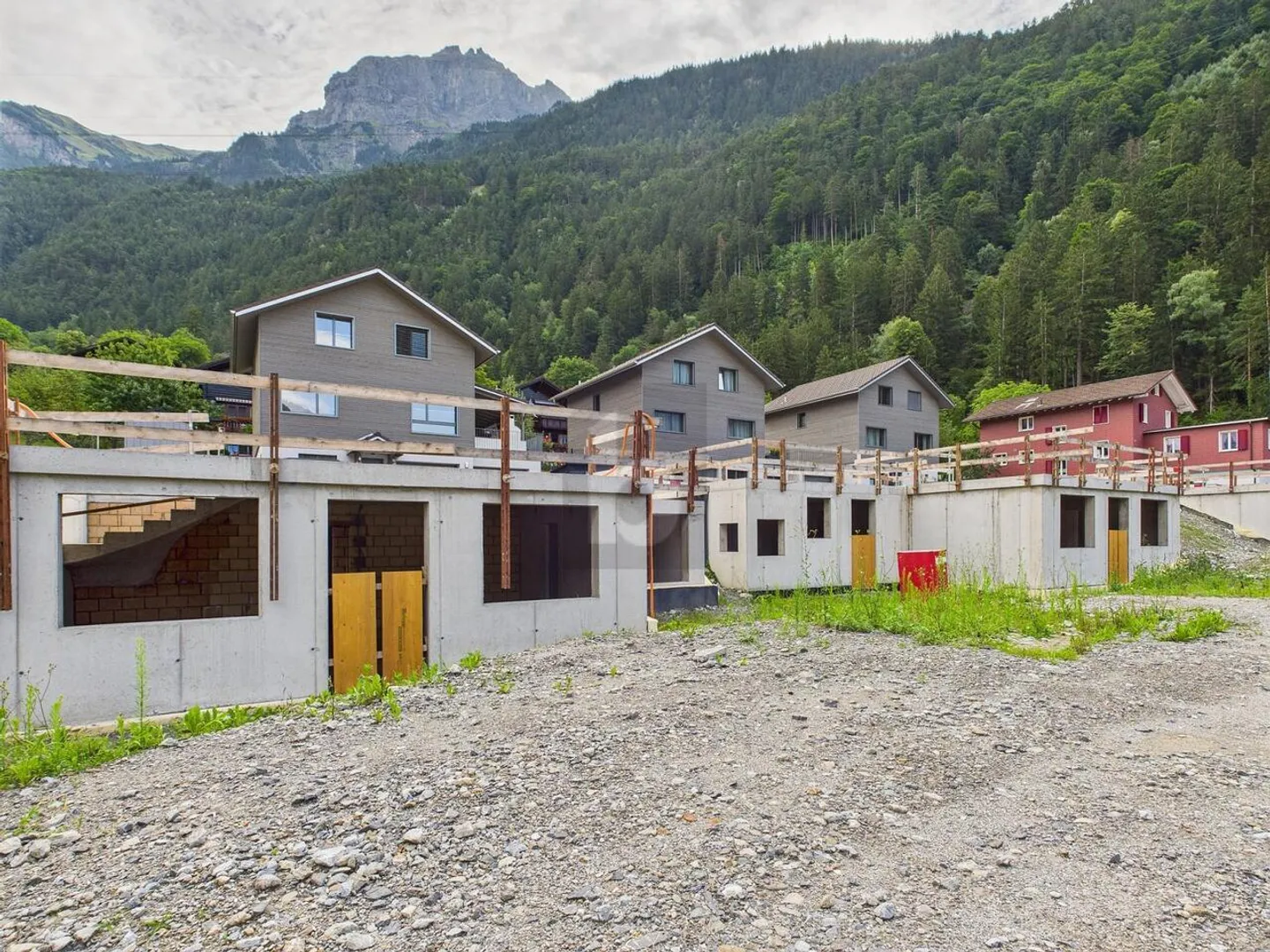 PREMIÈRE OCCUPATION DE HAUTE QUALITÉ AVEC APPARTEMENT ANNEXE - Photo 5 sur 6