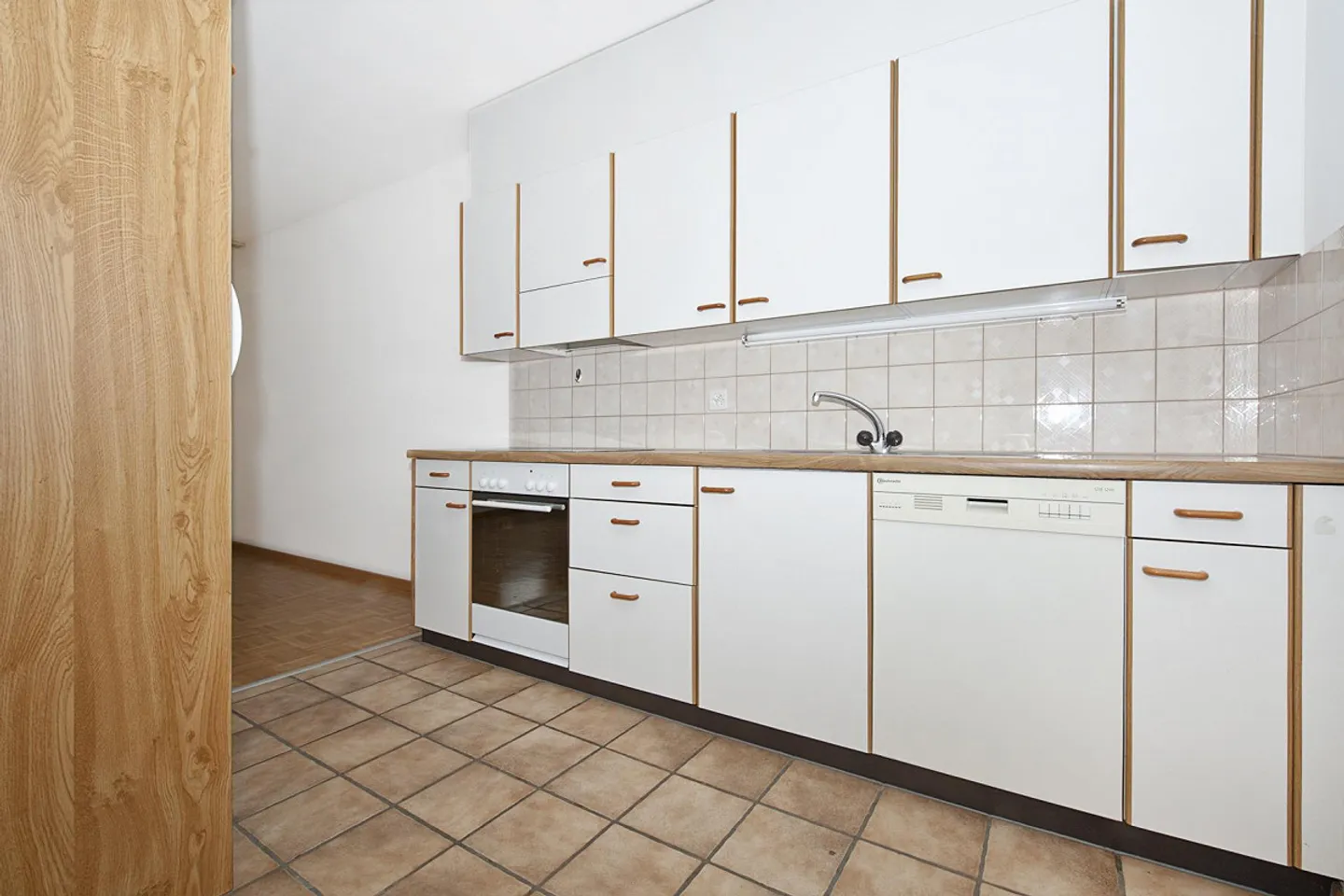 Appartamento 2.5 locali con area giardino - Foto 3 di 6