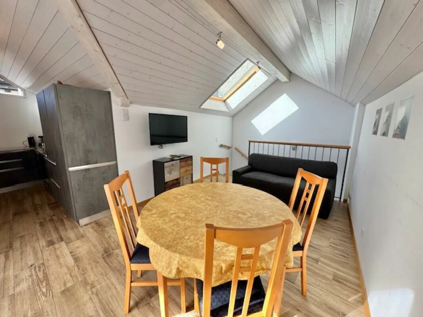 ZU VERKAUFEN IM ZENTRUM VON GORDEVIO - Bezauberndes, komplett renov... - Foto 7 von 21