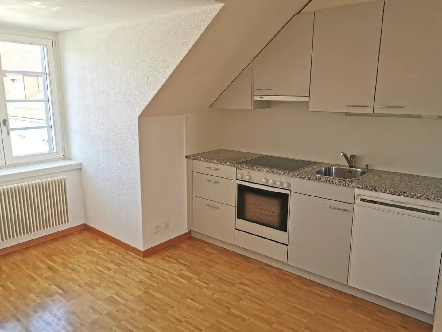 Urban Living in 3013 - Including Free Annual Subscription for Bernmobil! - Photo 3 of 6