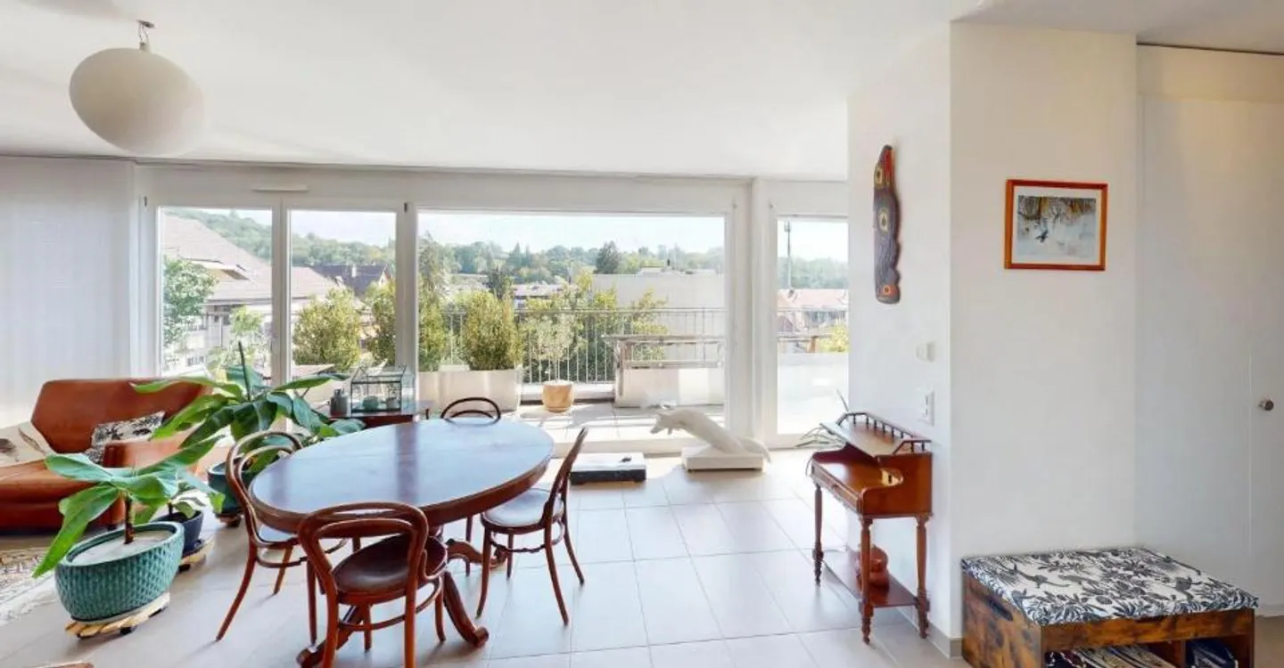 Charming Attic with Large Terrace - Photo 2 of 6