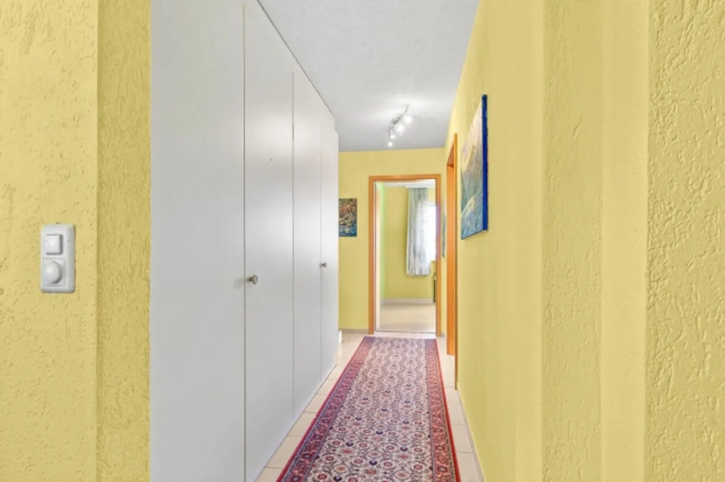 Réservé; Bien situé et fonctionnellement conçu - Photo 8 sur 13