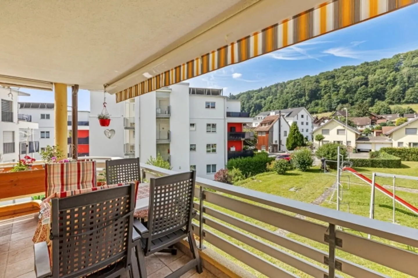 Réservé; Bien situé et fonctionnellement conçu - Photo 12 sur 13