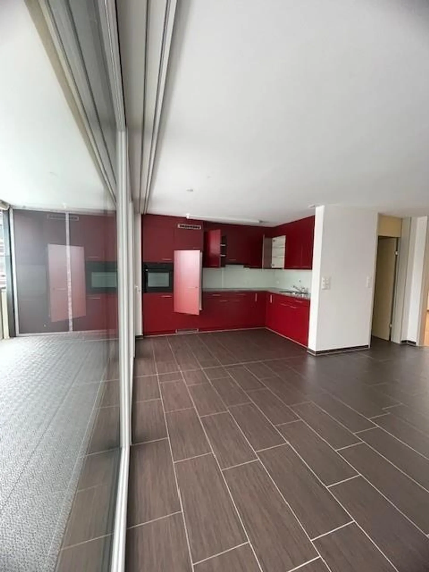 Modern 2.5-room senior apartment - Photo 2 of 7