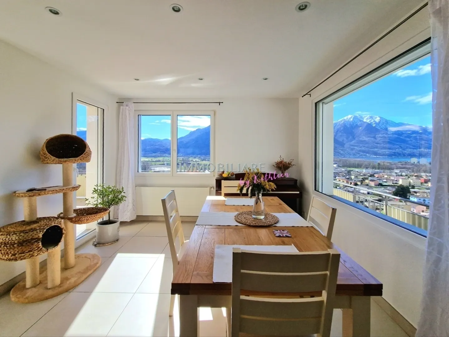HAUS MIT ZWEI WOHNUNGEN in sonniger Lage mit Weitblick, Zweitwohnsitz - Foto 3 di 13