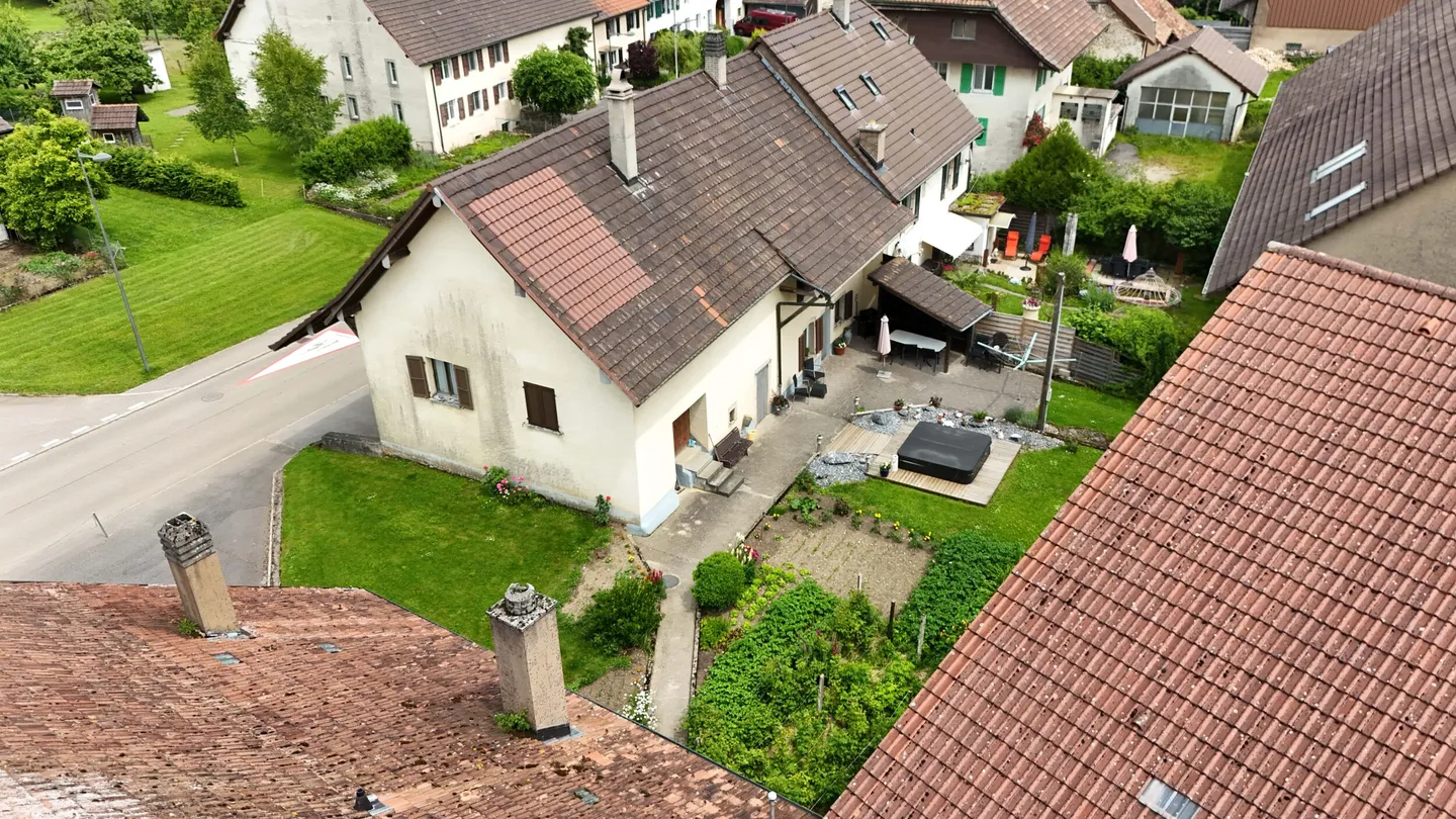 Charmante Maison Familiale au Jura - Photo 12 sur 13