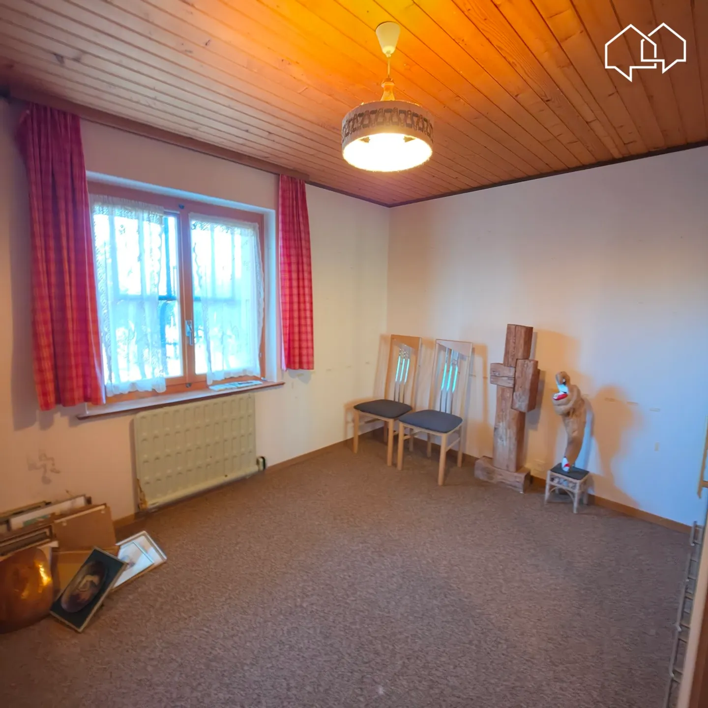 Detached house of 4.5 rooms on the edge of agricultural land - Photo 9 of 15