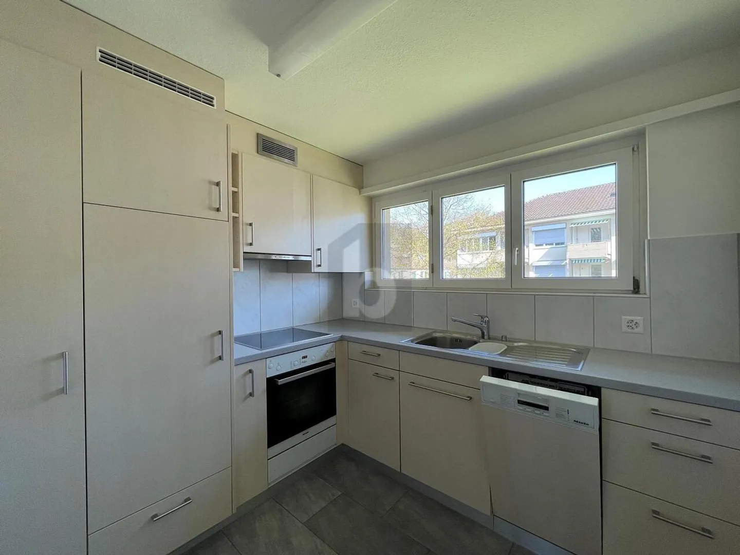 Appartamento in affitto - Foto 1 di 6