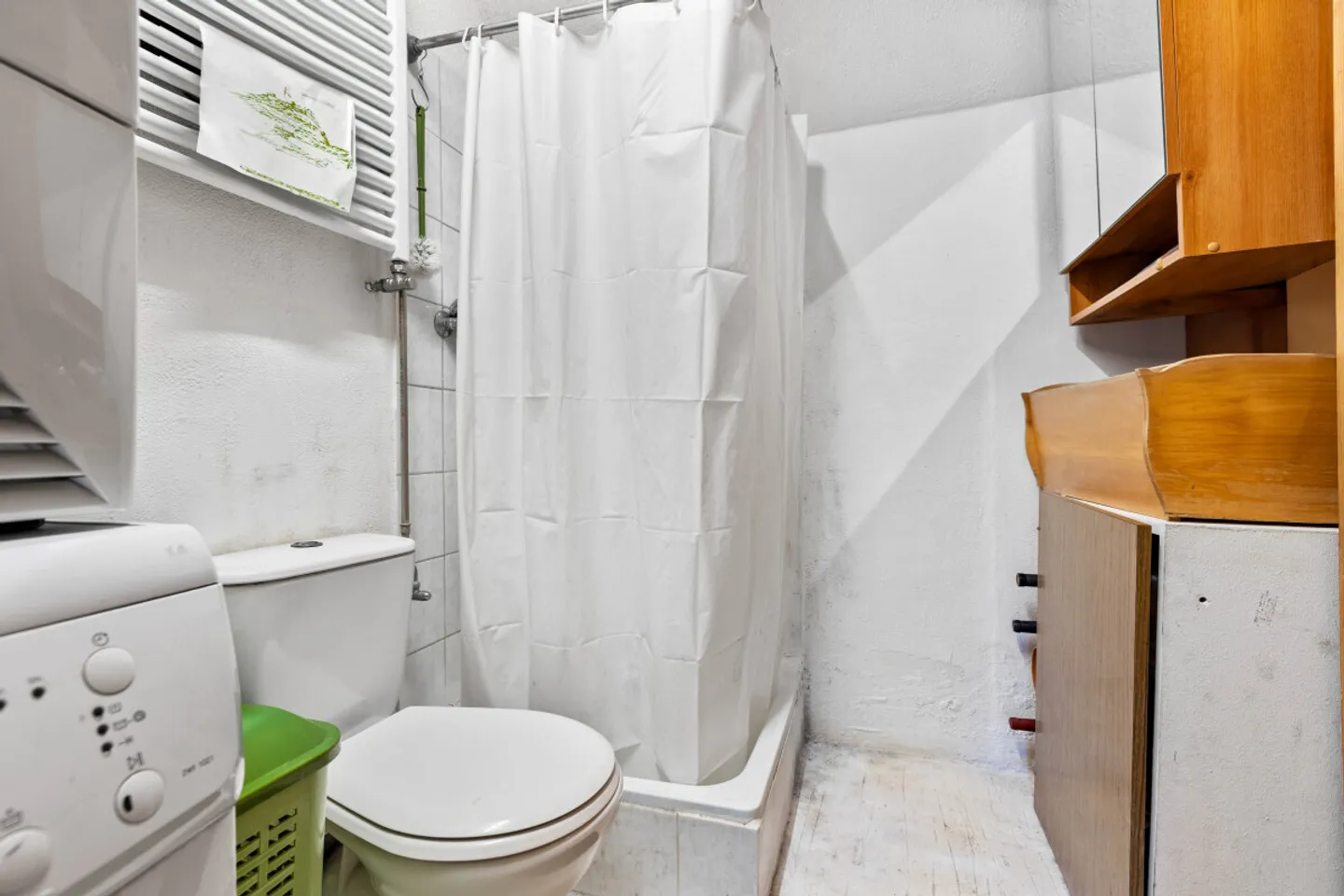 Exclusivity! Superb chalet with two apartments at the foot of the slopes - Photo 7 of 7