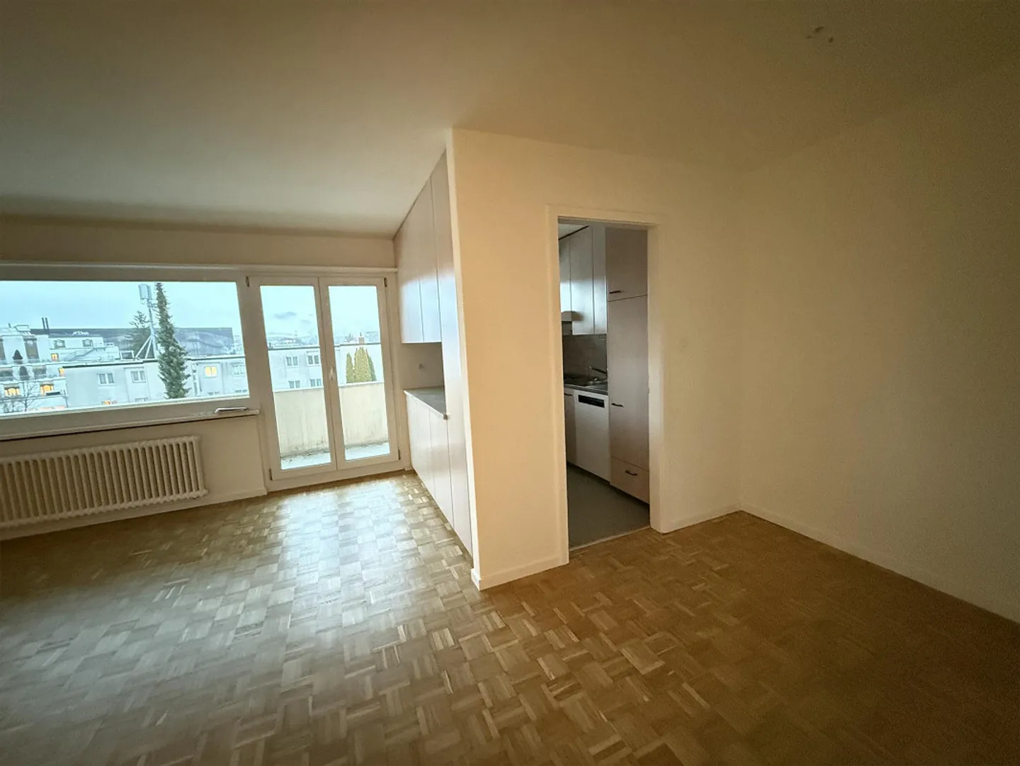 Appartamento affascinante con 4 stanze - Foto 1 di 6