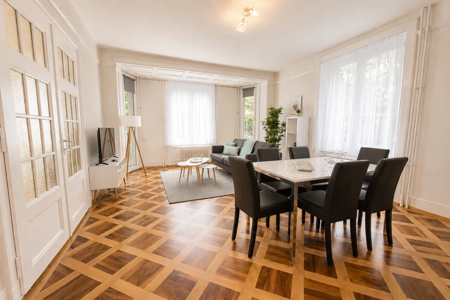 Appartement moderne 2 chambres - Photo 3 sur 11