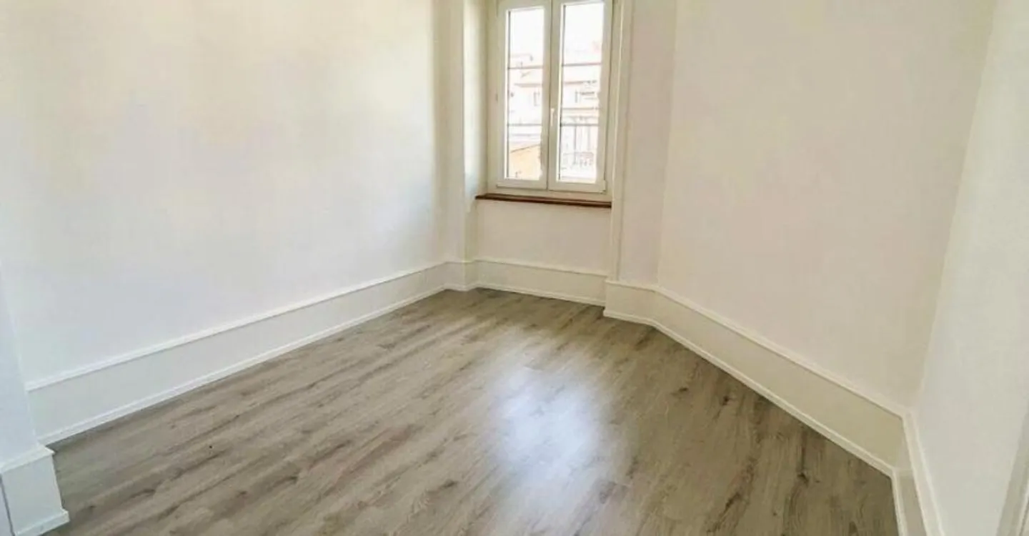 Appartement spacieux à Reconvilier - Photo 8 sur 12