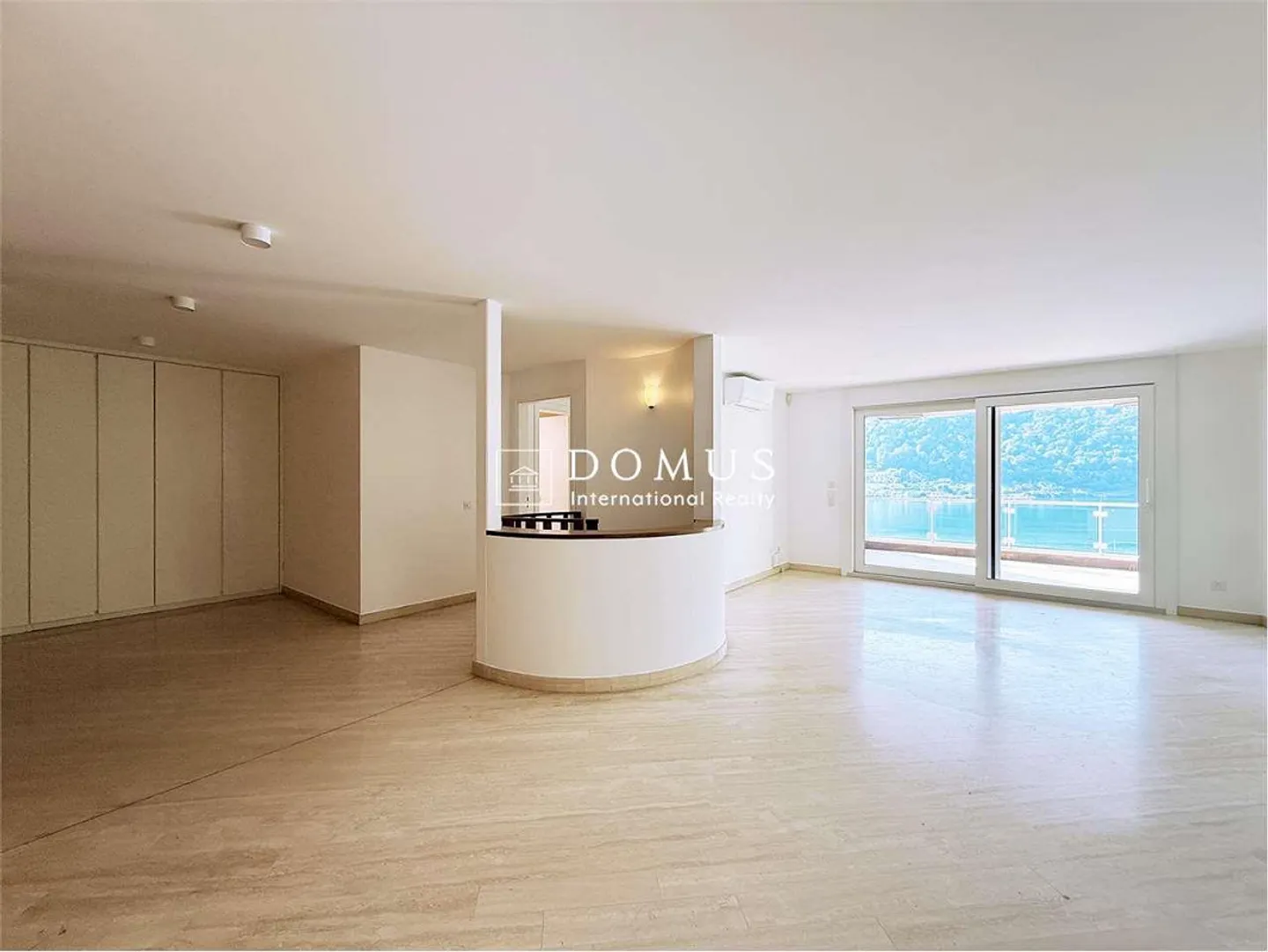 magnificent apartment in Morcote - Photo 5 of 13