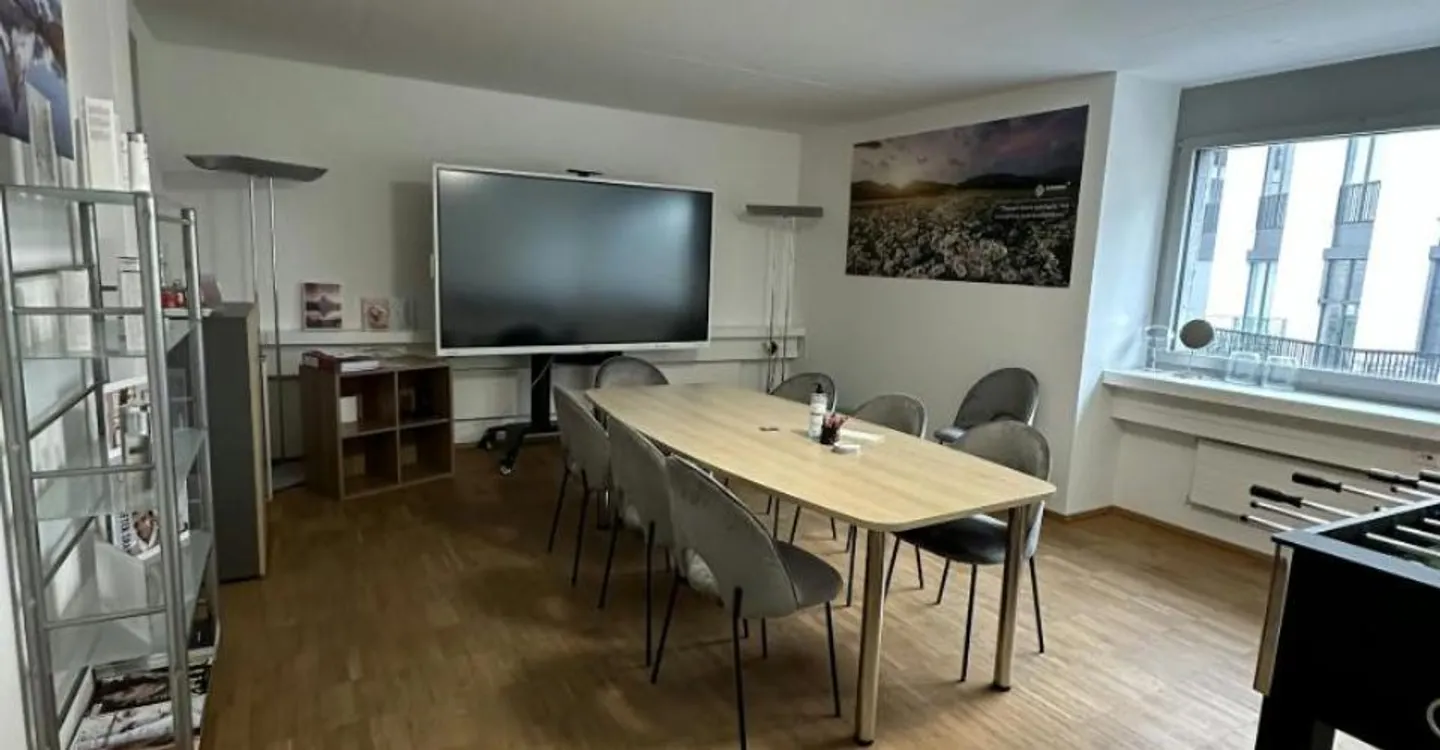 Charmantes Büro mit Seeblick - Foto 3 von 12