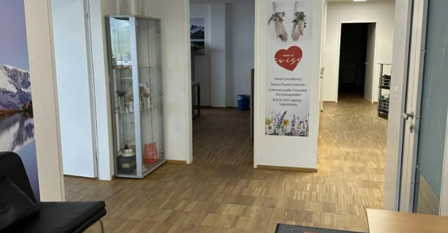 Charmantes Büro mit Seeblick - Foto 4 von 12