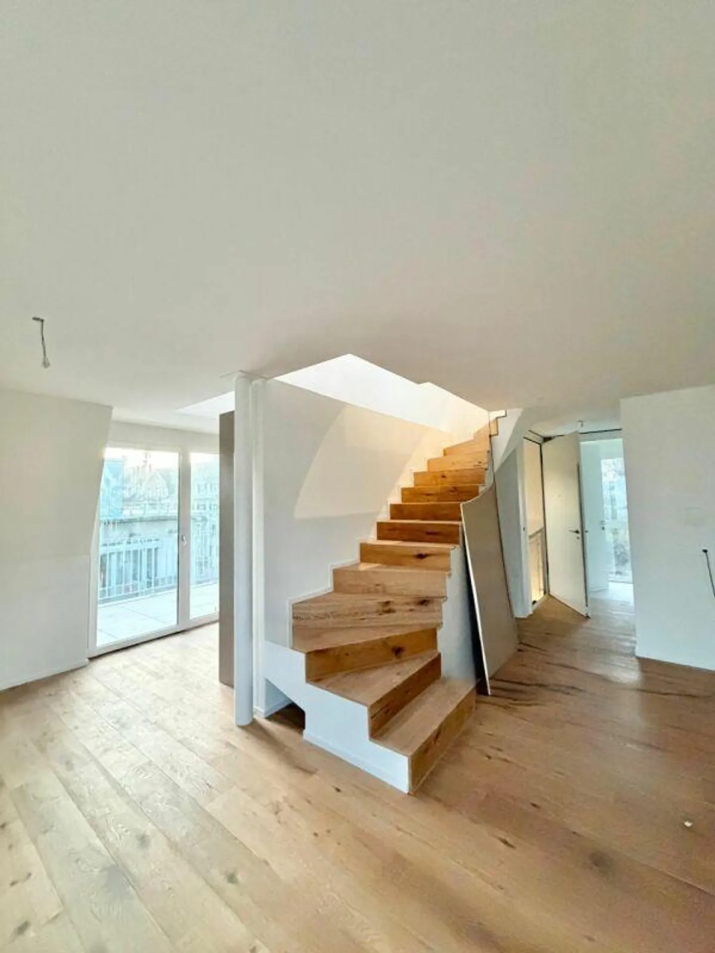 Exclusive Maisonette Apartment New Build with Large Roof Terrace - Photo 12 of 23