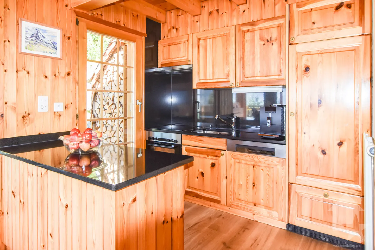 Magnificent chalet near the ski slopes - Photo 16 of 32