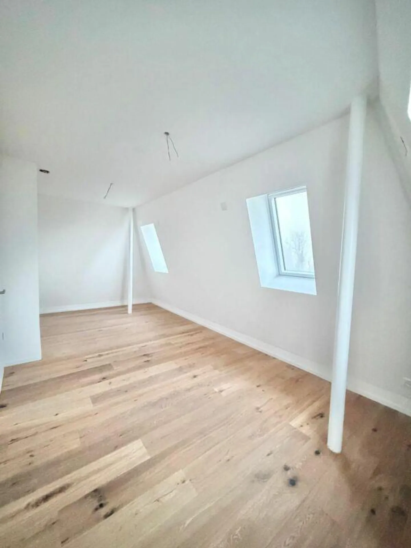 Exclusive Maisonette Apartment New Build with Large Roof Terrace - Photo 5 of 23