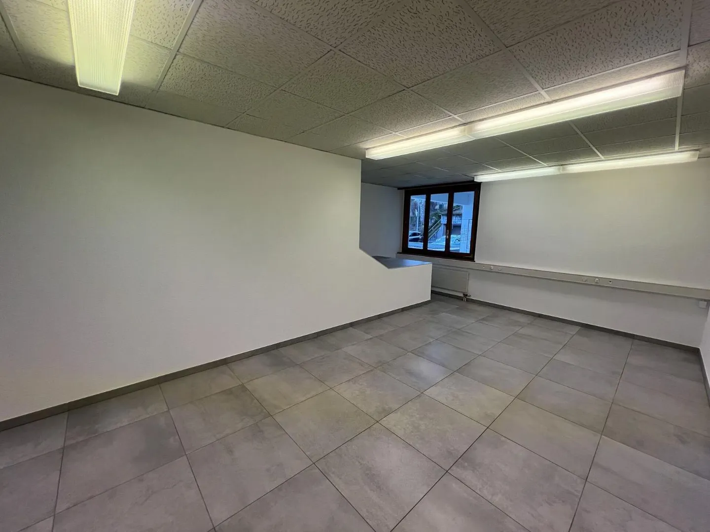Espace Commercial à Reconvilier - Photo 2 sur 8