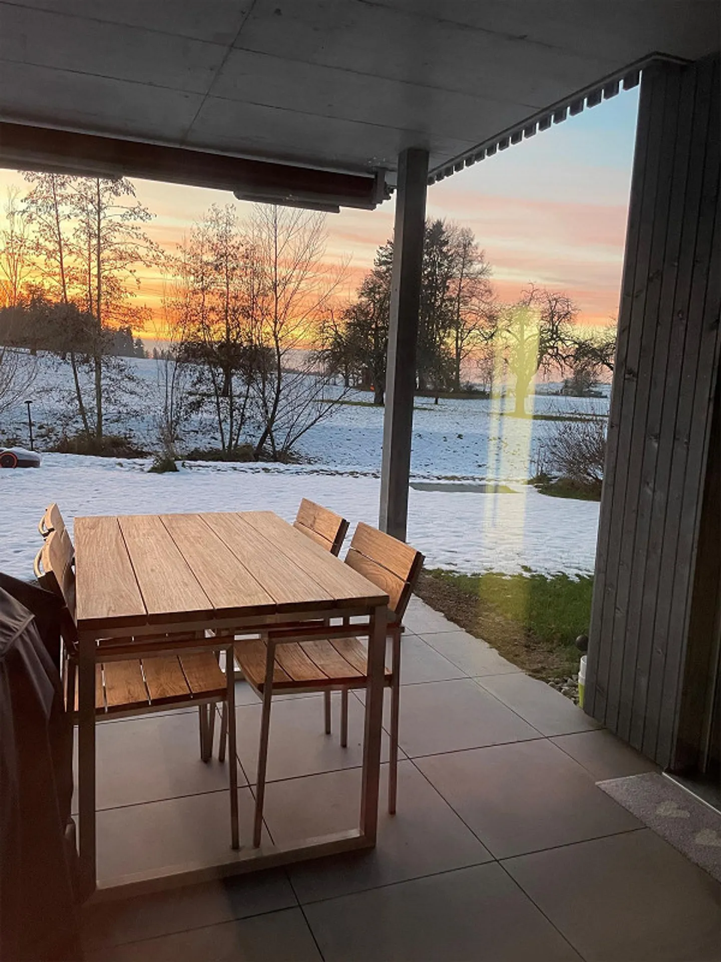 Appartement moderne de 2,5 pièces au rez-de-chaussée dans la verdure - Photo 7 sur 11