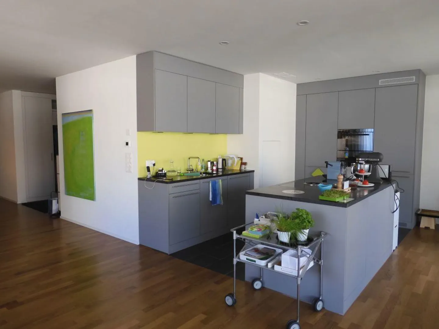 Appartement ultra moderne - Appartement 3.5 pièces proche de la gare, ensoleillé et spacieux - Photo 1 sur 11
