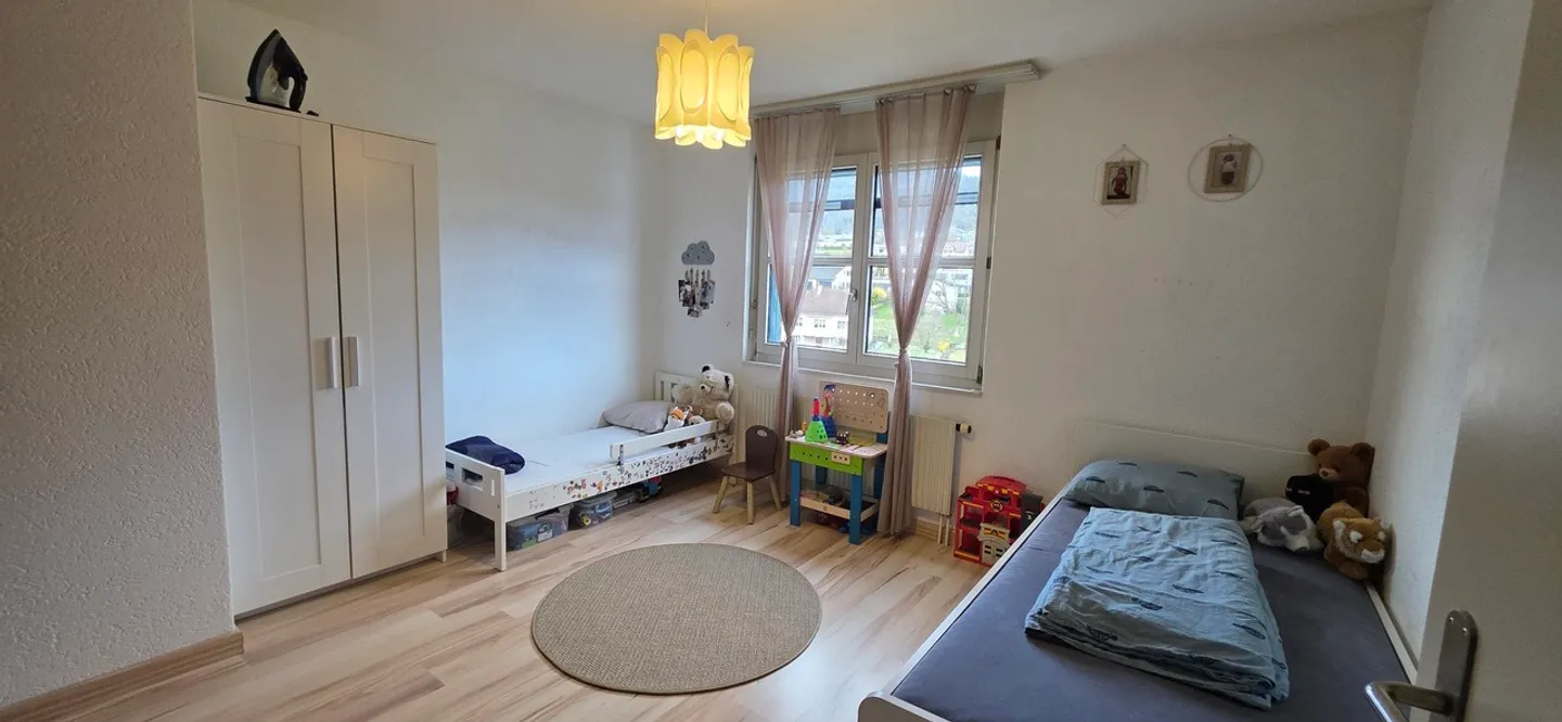 Appartement familial avec vue sur la rivière - Photo 3 sur 9