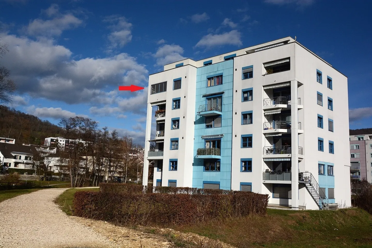 Appartement familial avec vue sur la rivière - Photo 1 sur 9