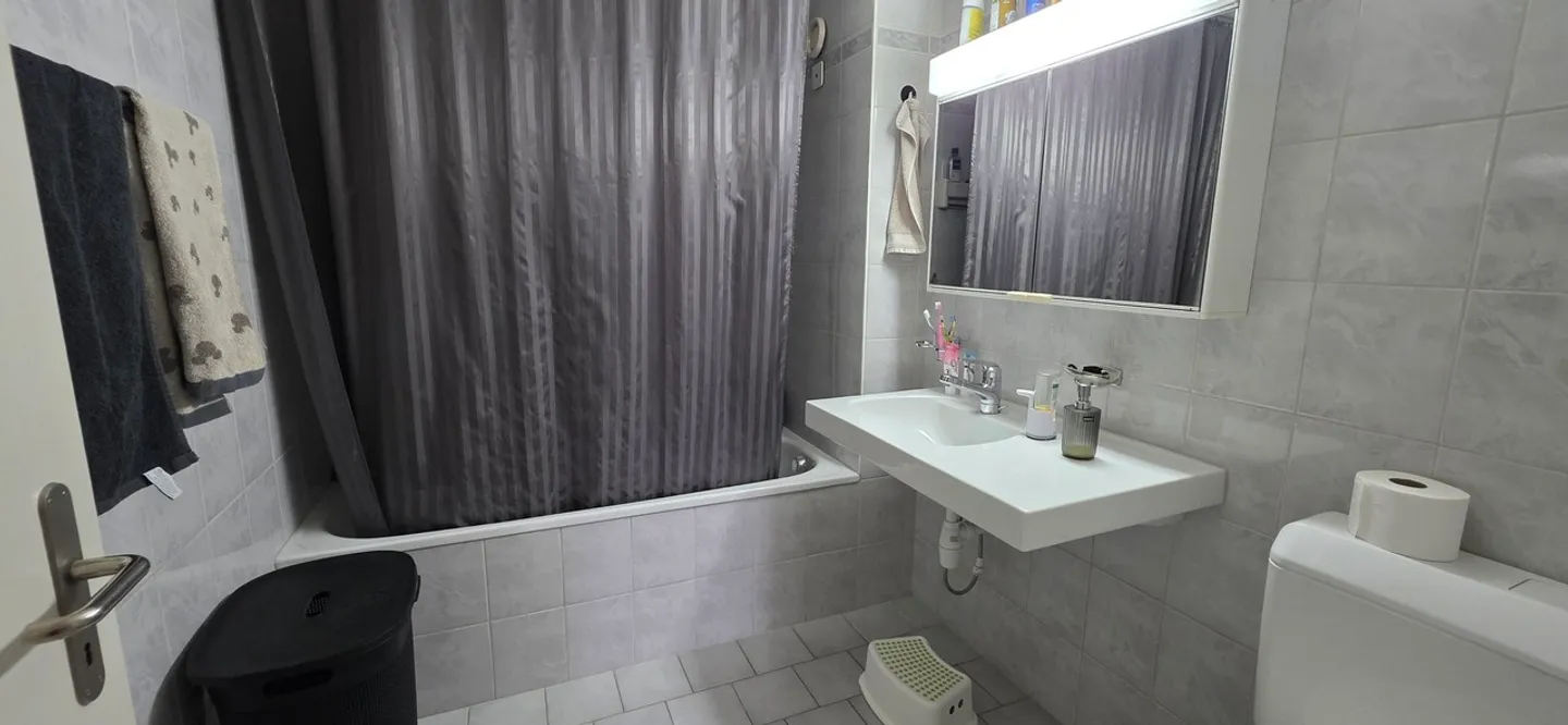 Appartement familial avec vue sur la rivière - Photo 5 sur 9