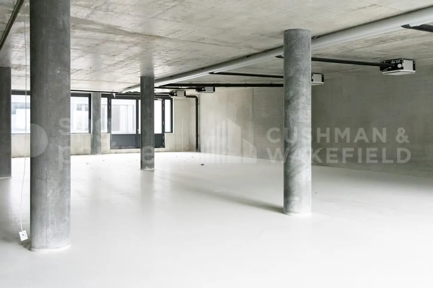 L'ATELIER- Saint-Julien 198 - Photo 3 of 5