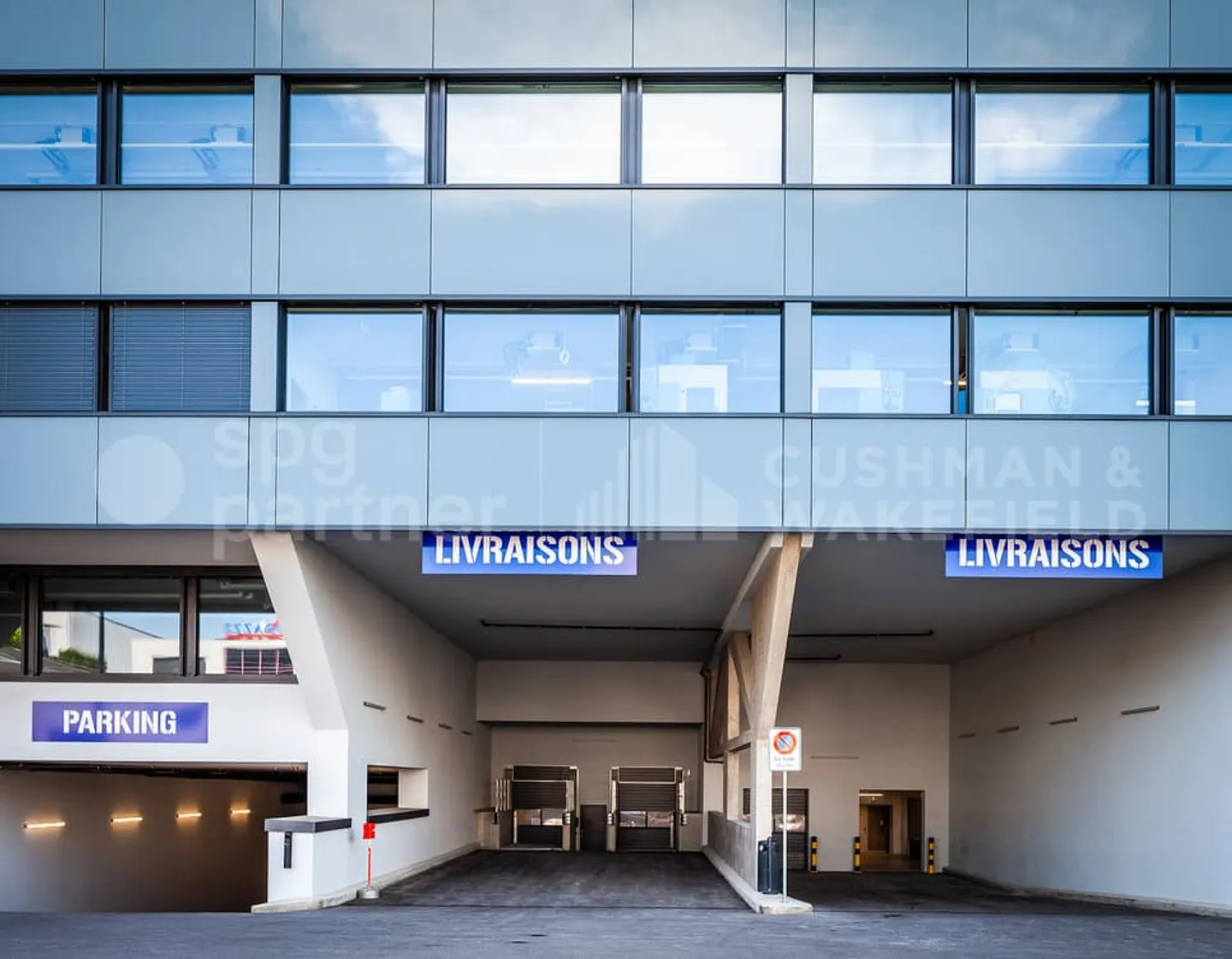 L'ATELIER- Saint-Julien 198 - Photo 2 of 5