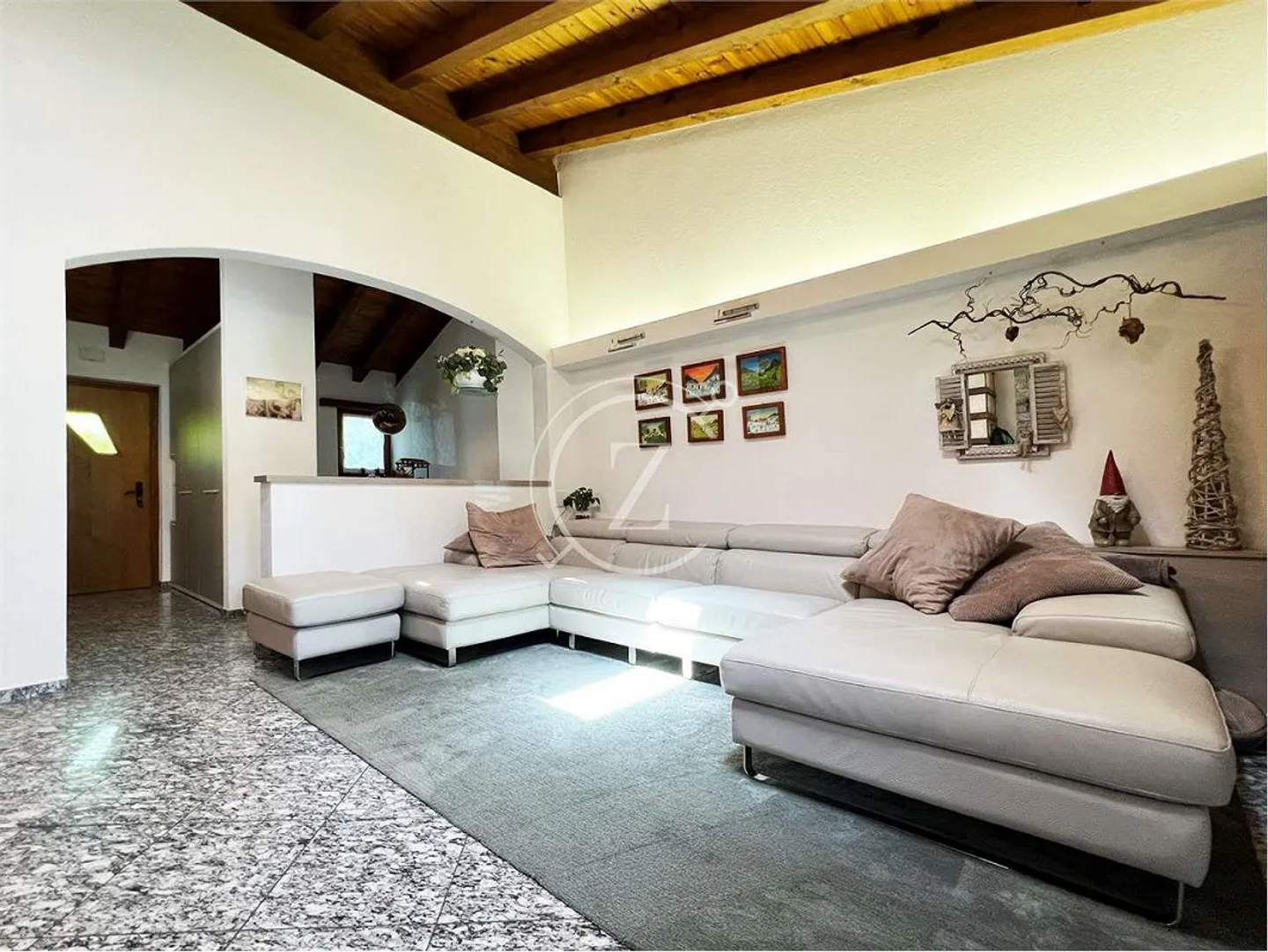 Meravigliosa villa con giardino a Lodrino - Foto 7 di 13