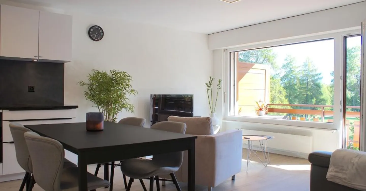 Charmant Appartement 2 Pièces à Crans - Photo 3 sur 12
