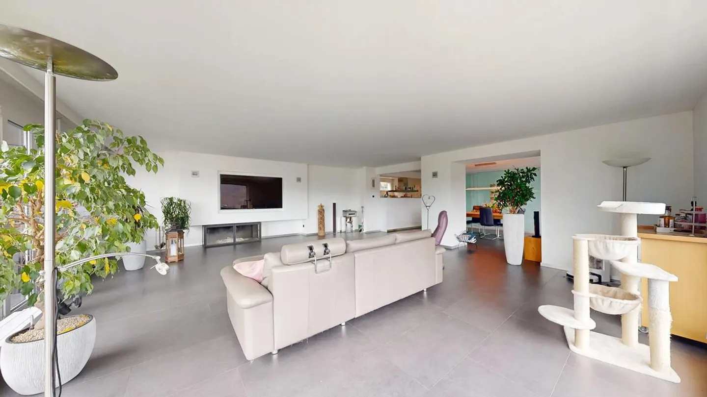 Exclusive 5.5-room detached house with breathtaking distant views - Photo 9 of 19