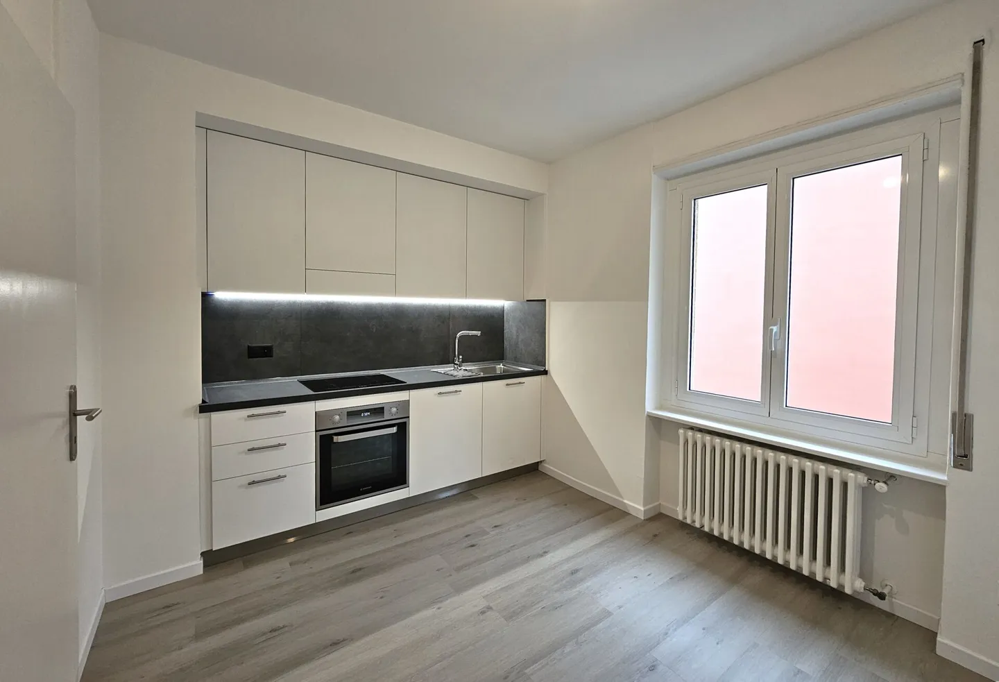 3,5 Lokale renoviert mit Balkon - Foto 1 von 8