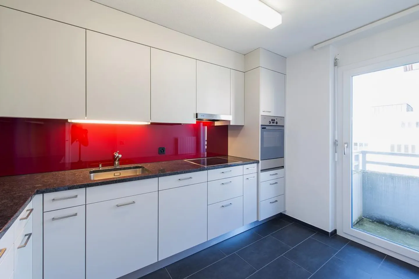 Appartement de 3,5 pièces près de la Limmat - Photo 2 sur 6