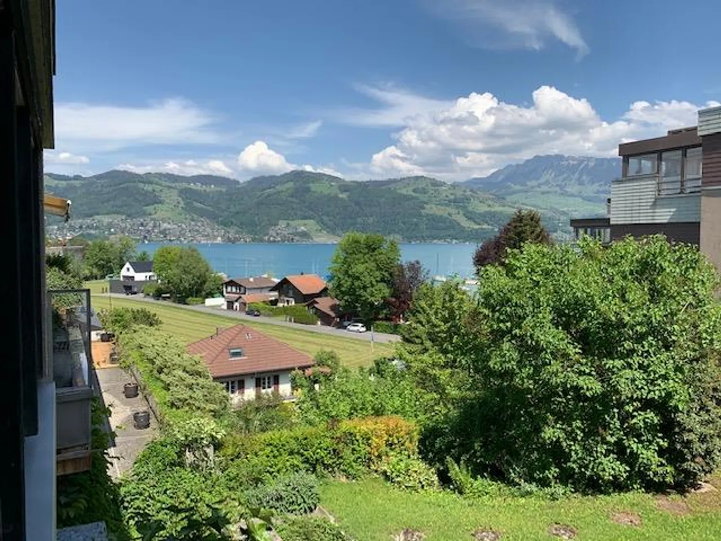 2.5 Room Apartment with Lake View - Photo 1 of 15