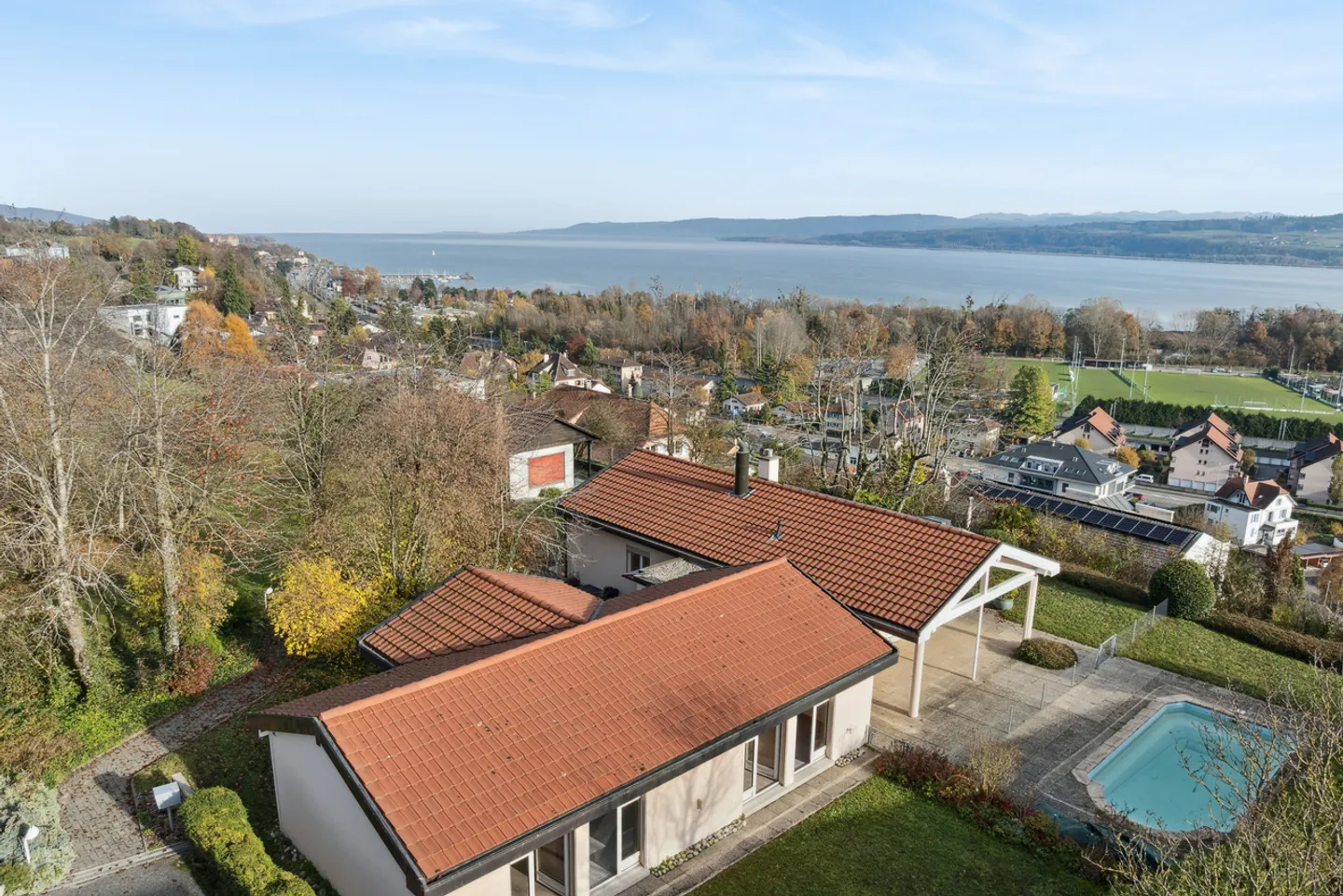 Architektenhaus - Seltene Lage und atemberaubender Blick auf den See - Foto 1 von 9